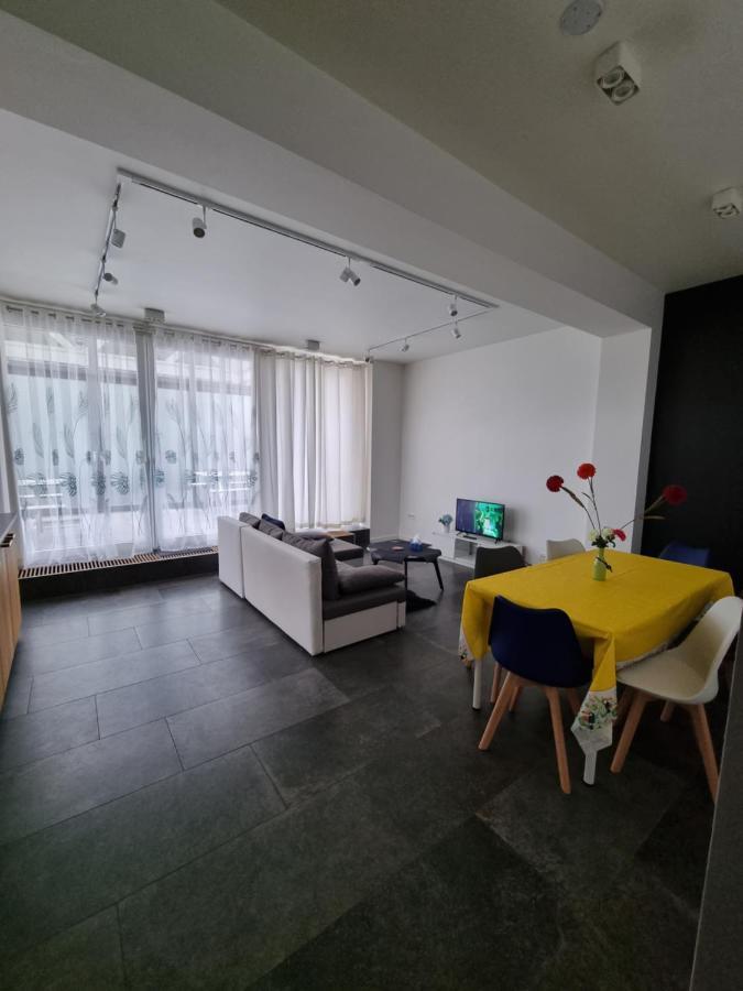 Bb Guesthouse Wezembeek-Oppem 外观 照片